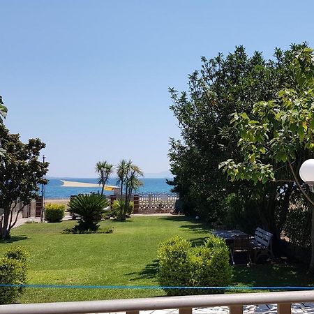 Karavómilos Country House By The Sea !!! 빌라 외부 사진