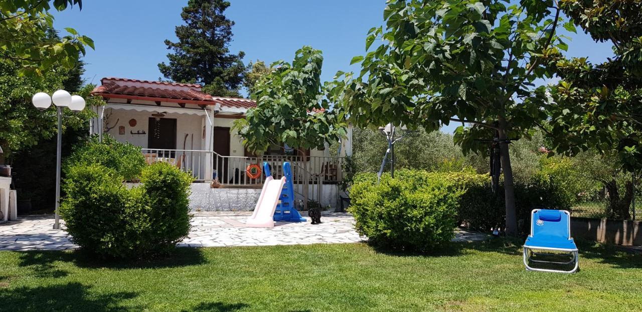 Karavómilos Country House By The Sea !!! 빌라 외부 사진