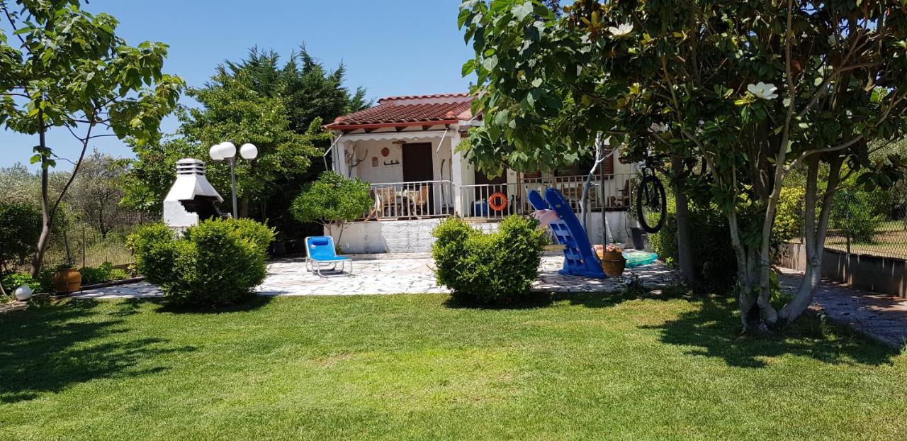 Karavómilos Country House By The Sea !!! 빌라 외부 사진