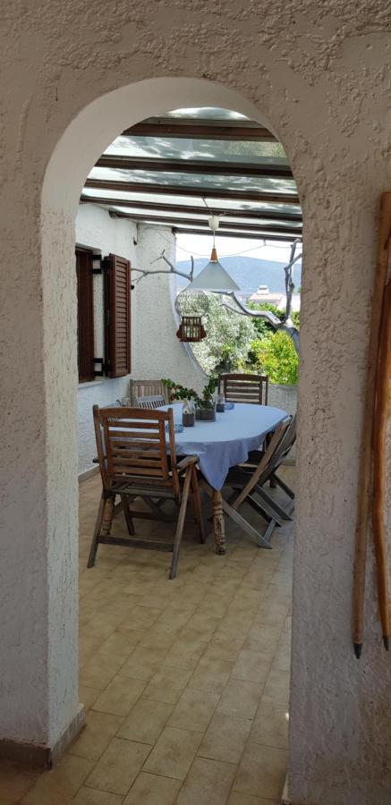 Karavómilos Country House By The Sea !!! 빌라 외부 사진